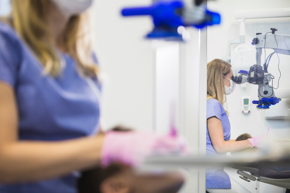 Aprire uno studio dentistico: perché è fondamentale affidarsi a consulenti esperti